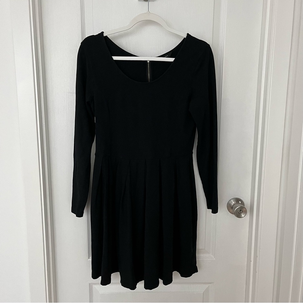‼️3/$30‼️ Talula Fit and Flare Dress